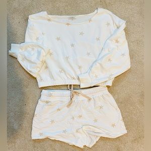 Z Supply White & Beige Star Lounge Set - crewneck & shorts - medium